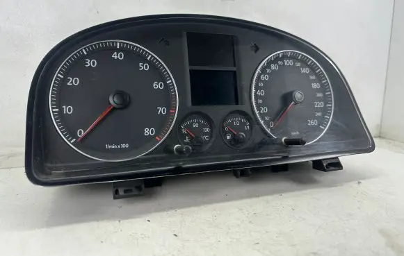 Volkswagen Touran I Speedometer (instrument cluster) 1T0920860B V1714141 VWZ7Z0C7905892