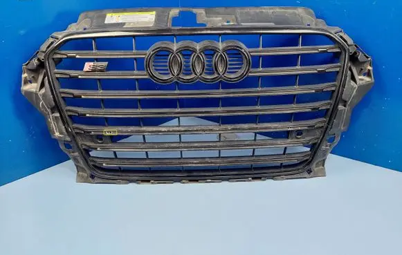 Audi A3 S3 8V Front bumper upper radiator grill 8V5853651D 8V5853651D1RR