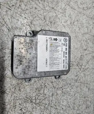 Volkswagen Caddy Airbag control unit/module 6Q0909605AH 5WK43351