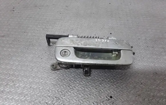 Peugeot 406 Front door exterior handle 9621858777