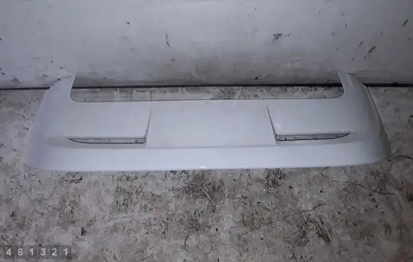 Tailgate/trunk spoiler