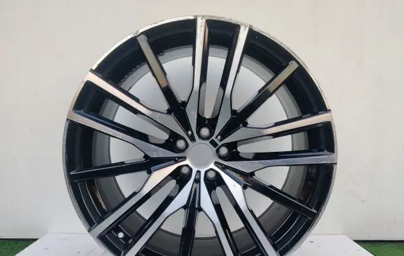 BMW X5 G05 R22 alloy rim 8090013