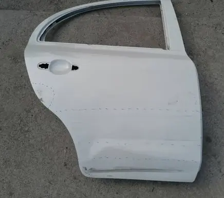 Nissan Micra Side sliding door 