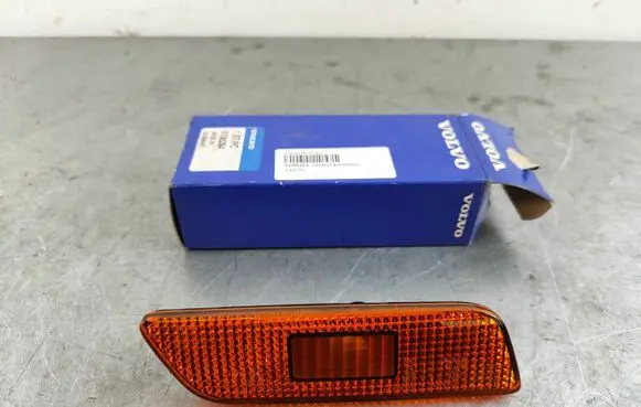 Volvo S80 Front fender indicator light 9188264 51429188264