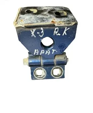 BMW X3 E83 Front door lower hinge 3402821 ES03 04054