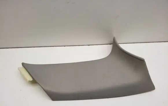 Mercedes-Benz C W204 (D)pillar trim (top) A2046901525