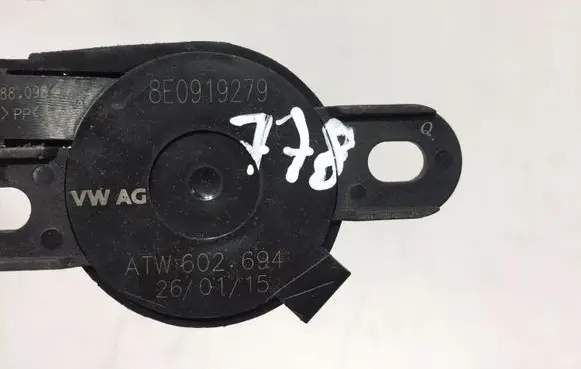 Volkswagen PASSAT B6 Parking PDC sensor speaker 8E0919279