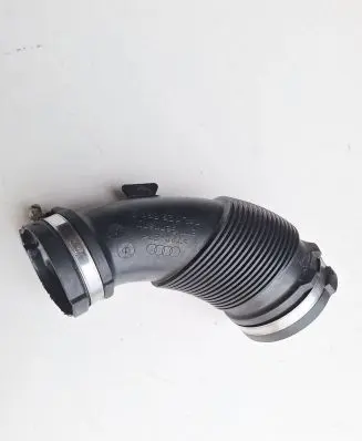 Audi A4 S4 B9 Air intake hose/pipe 04L129661B 2TPCET4