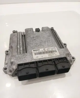 Renault Laguna III Engine control unit/module 8200726880 0281015323 8200946162