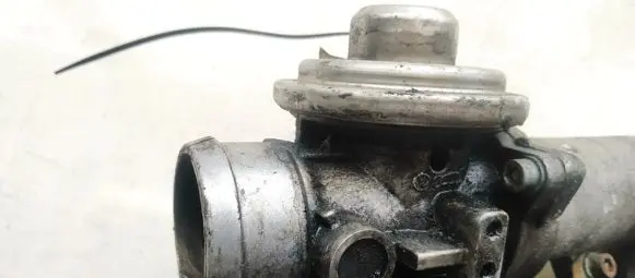 Skoda Octavia Mk1 (1U) EGR valve 038131501e 186101134