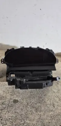 Toyota Yaris Speedometer (instrument cluster) 8380052510