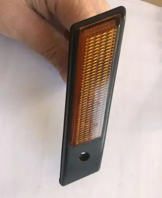 BMW 3 E36 Front fender indicator light 8357049