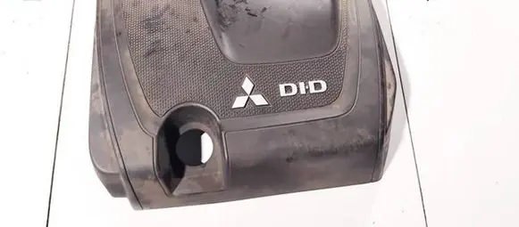 Mitsubishi Lancer X Engine cover (trim) 1003a131