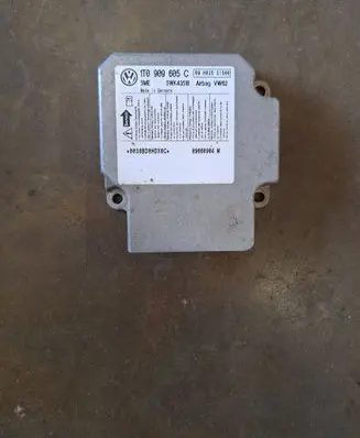 Volkswagen Touran I Airbag control unit/module 1T0909605C 5WK43518 0038BD0HDX0C