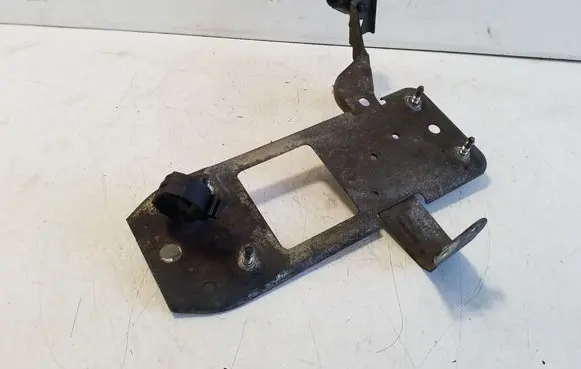 Fiat 500L Engine control unit holder 