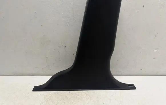 Volvo S80 (B) pillar trim (bottom)