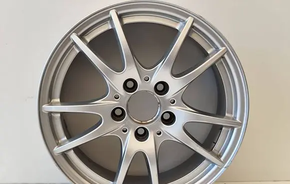 Mercedes-Benz B W246 W242 R16 alloy rim A2464011302
