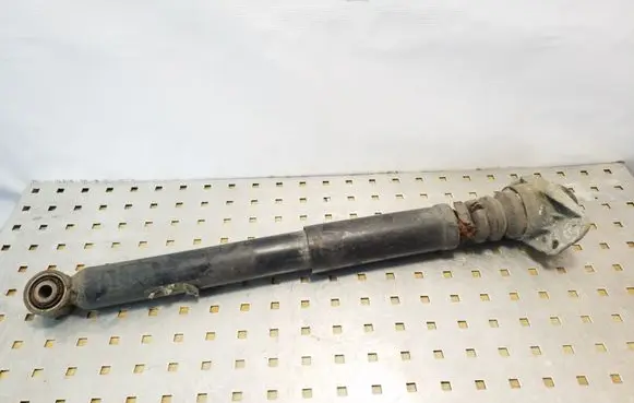 Skoda Octavia Mk2 (1Z) Rear shock absorber/damper