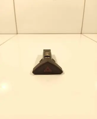 Volvo V70 Hazard light switch 30739320 06W034