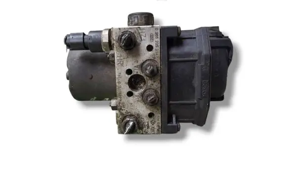 Audi A8 S8 D3 4E ABS Pump 0265950135 4E0614517BC