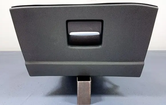 Ford Mondeo MK IV Glove box 7S71-A06010