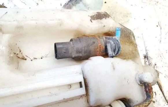 Windscreen/windshield washer pump