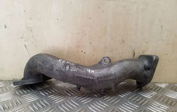 Renault Scenic II - Grand scenic II Intercooler hose/pipe