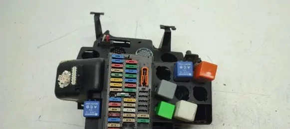 Peugeot Partner Fuse box set