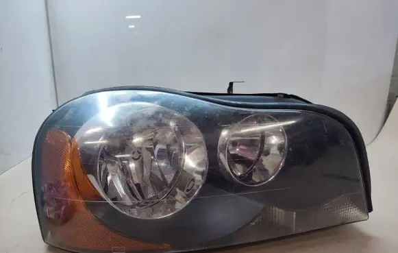 Volvo XC90 Headlight/headlamp 31290889