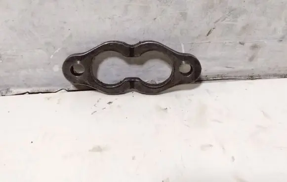 Audi A6 Allroad C6 Fuel Injector clamp holder