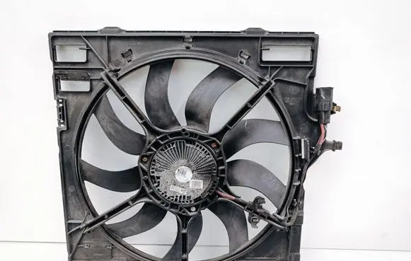 BMW X5M E70 Radiator cooling fan shroud 7603565 7594609 56057110