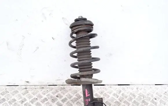 Peugeot 5008 Front wheel hub spindle knuckle
