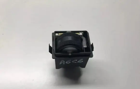 Audi A6 S6 C6 4F Headlight level height control switch 4F0941301A 4F0941301