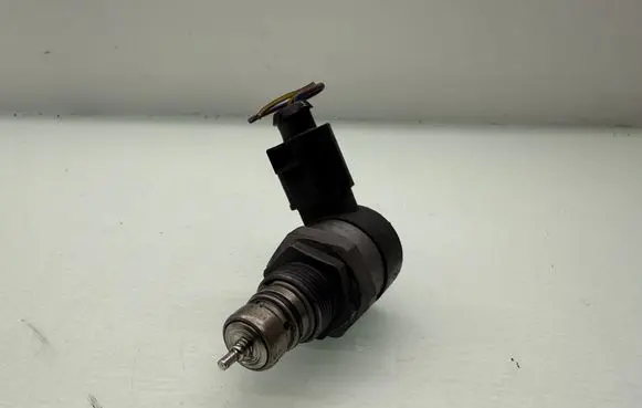 Fuel pressure sensor