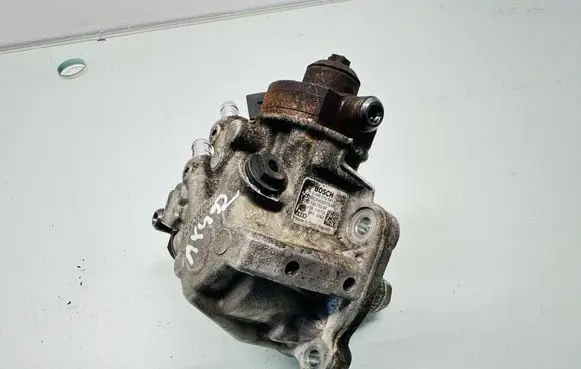 Audi A7 S7 4G Fuel injection high pressure pump 0445010641 059130755BF BPY0092