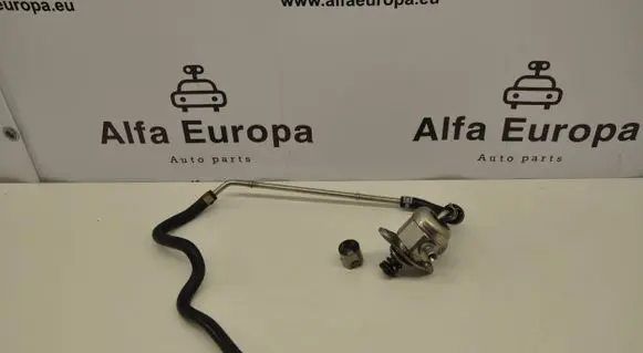 Audi A3 S3 8V Fuel injection high pressure pump 04E127025B