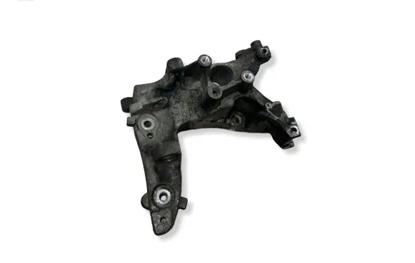 Peugeot Partner Engine mounting bracket 9684613880