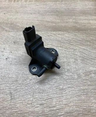 Peugeot Partner Valve vacuum 9688124580