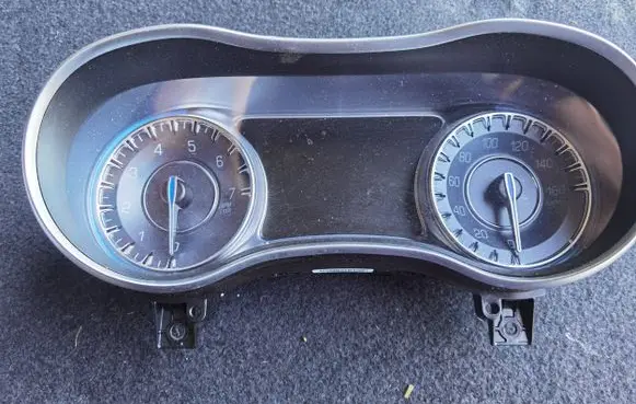 Chrysler 300C Speedometer (instrument cluster) P68281434AB 434AB T57L24050263
