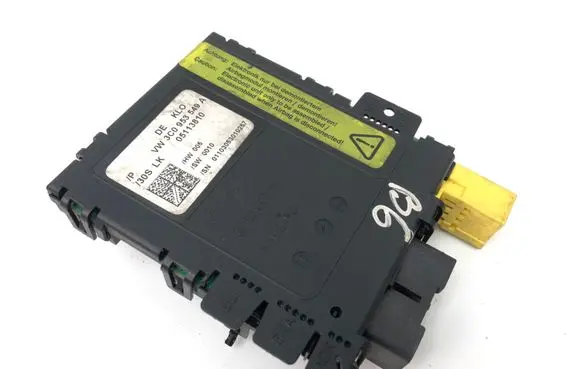 Volkswagen PASSAT B6 Other control units/modules 3C0953549A 05113810