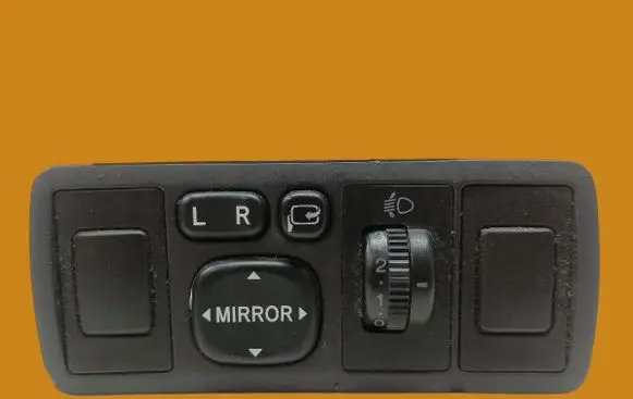 Toyota Avensis T250 Wing mirror switch 183575