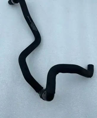 Mercedes-Benz GLE (W166 - C292) Engine coolant pipe/hose A1665011682 GT147128 667055A1P2