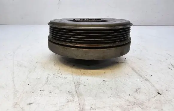 BMW 4 F36 Gran coupe Timing chain sprocket 8638446