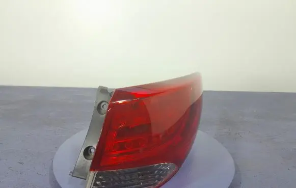 Hyundai ix35 Rear/tail lights 92402-2Y0