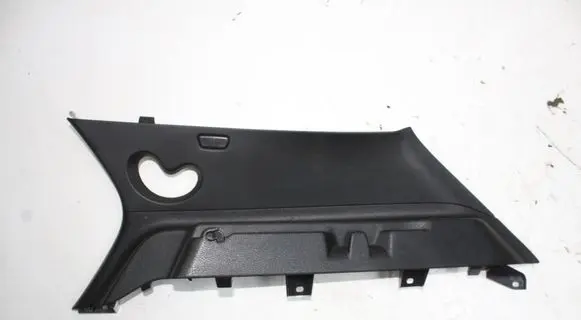 BMW X2 F39 (C) pillar trim 7426402