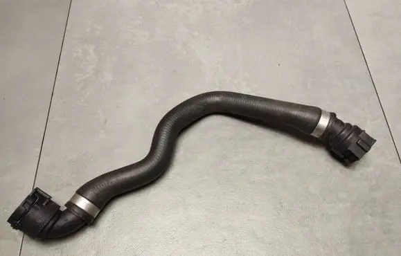 BMW 7 G11 G12 Engine coolant pipe/hose 8602676