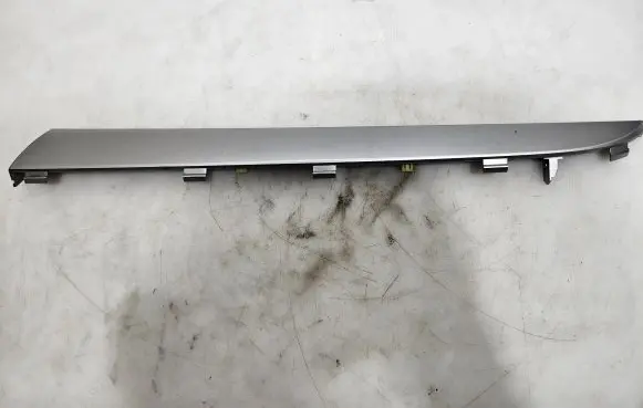 Subaru Outback Panel trim