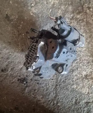 Nissan Primastar Fuel injection high pressure pump