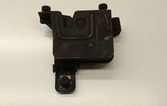 BMW 7 E38 Engine bonnet/hood lock/catch 8171528