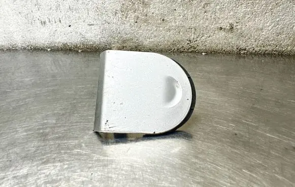 Opel Zafira A Front tow hook cap/cover 90580633 1254 0407638
